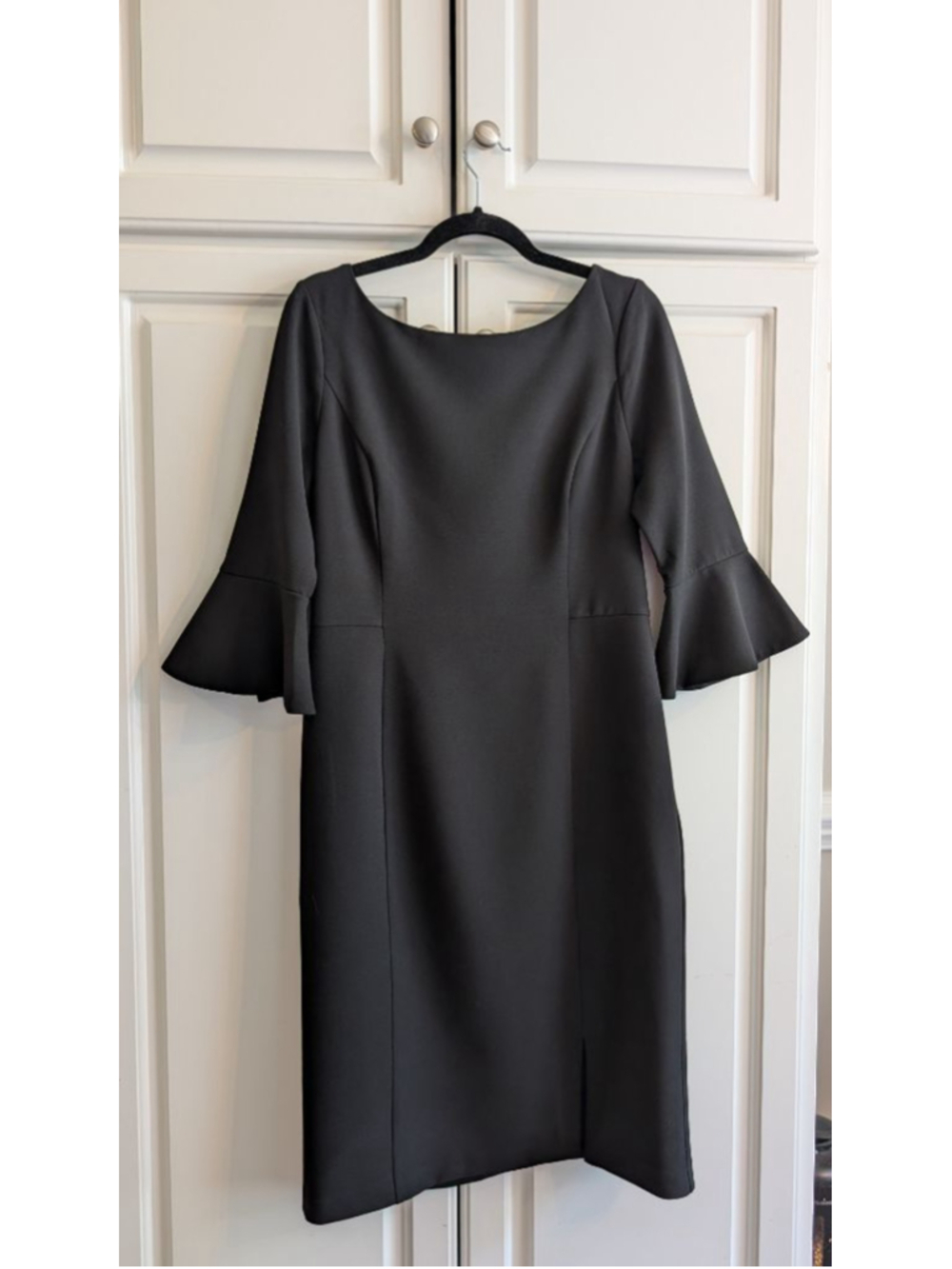 Women's WHITE HOUSE BLACK MARKET Black Long Sleeve Dress Size 12